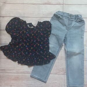 Outfit 2 Pc Smocked Top/Jeans 4T